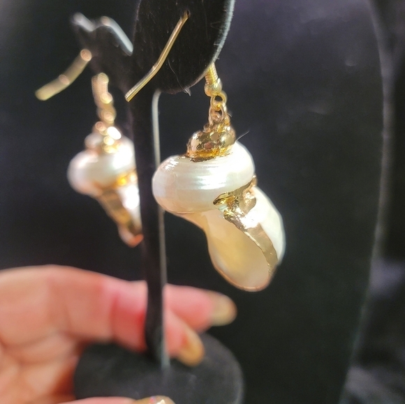 0288. What else will you need at the Cabana!! - Picture 5 of 15